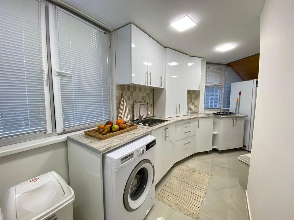 Duplex On Lliberty Square Тбілісі